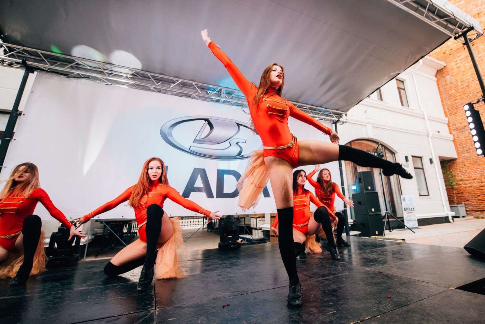 В «Кострома-Лада-Сервис» состоялась презентация новой LADA Vesta Cross